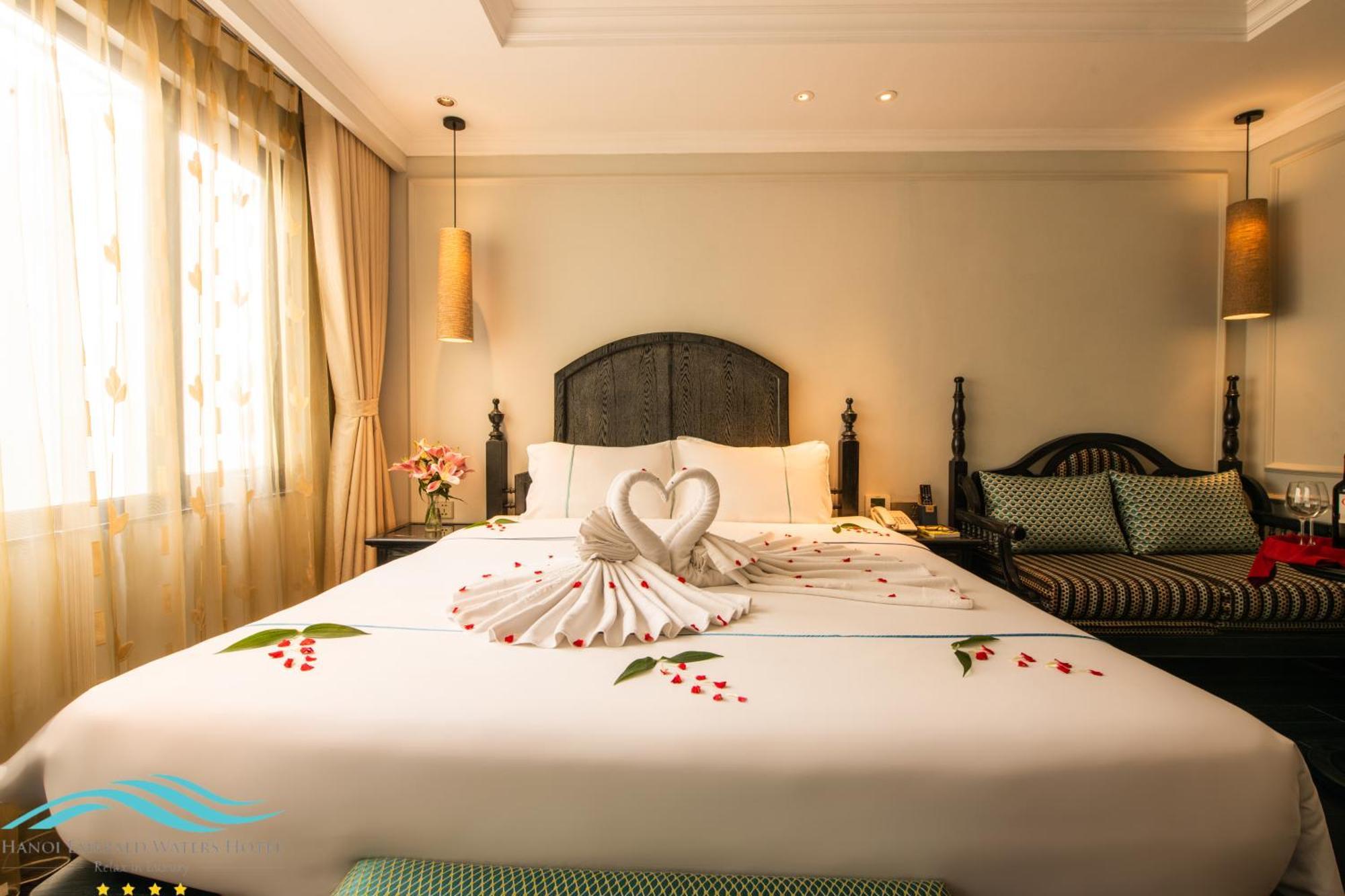 Hanoi Emerald Waters Hotel Valley Bagian luar foto