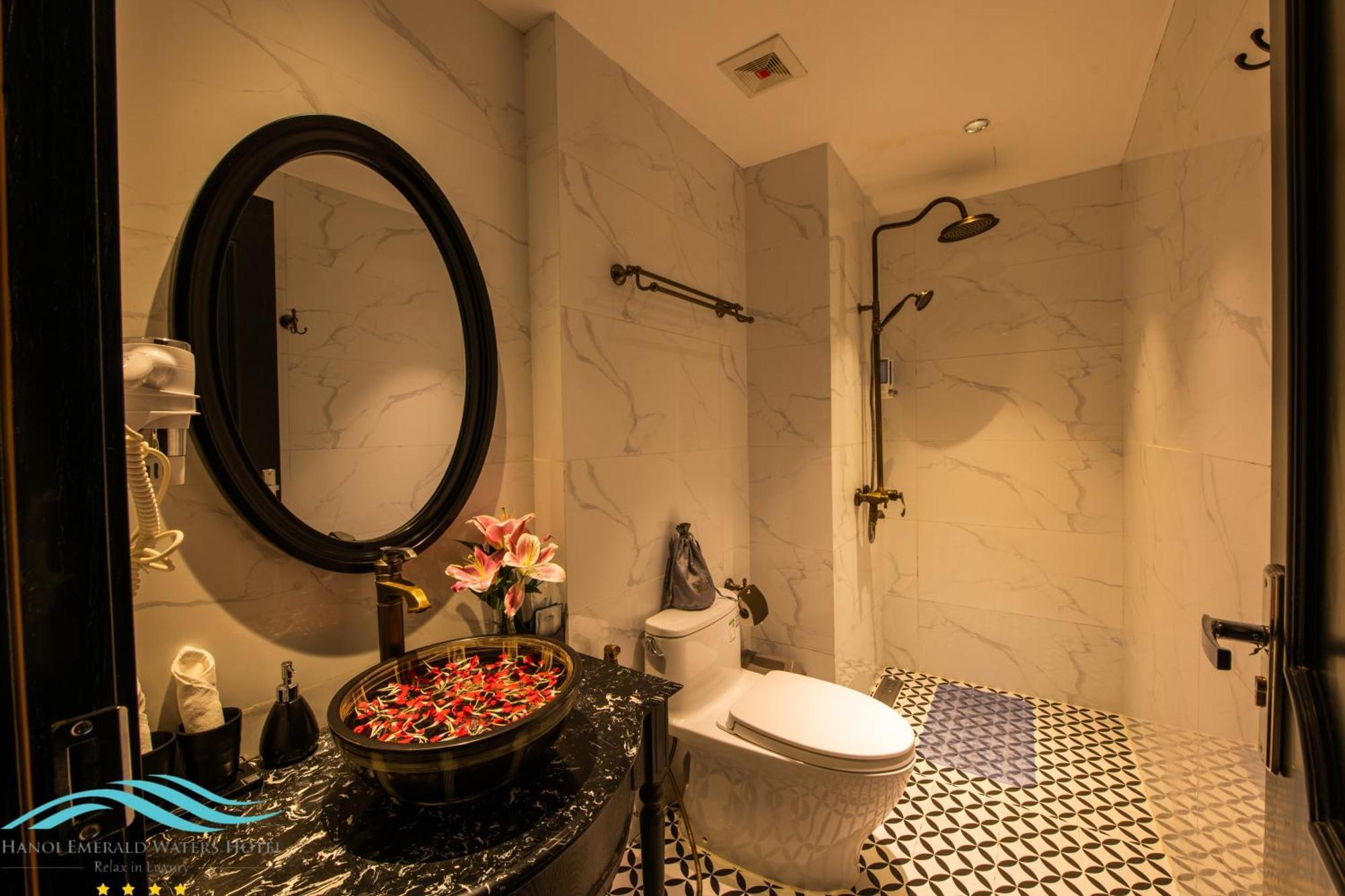 Hanoi Emerald Waters Hotel Valley Bagian luar foto