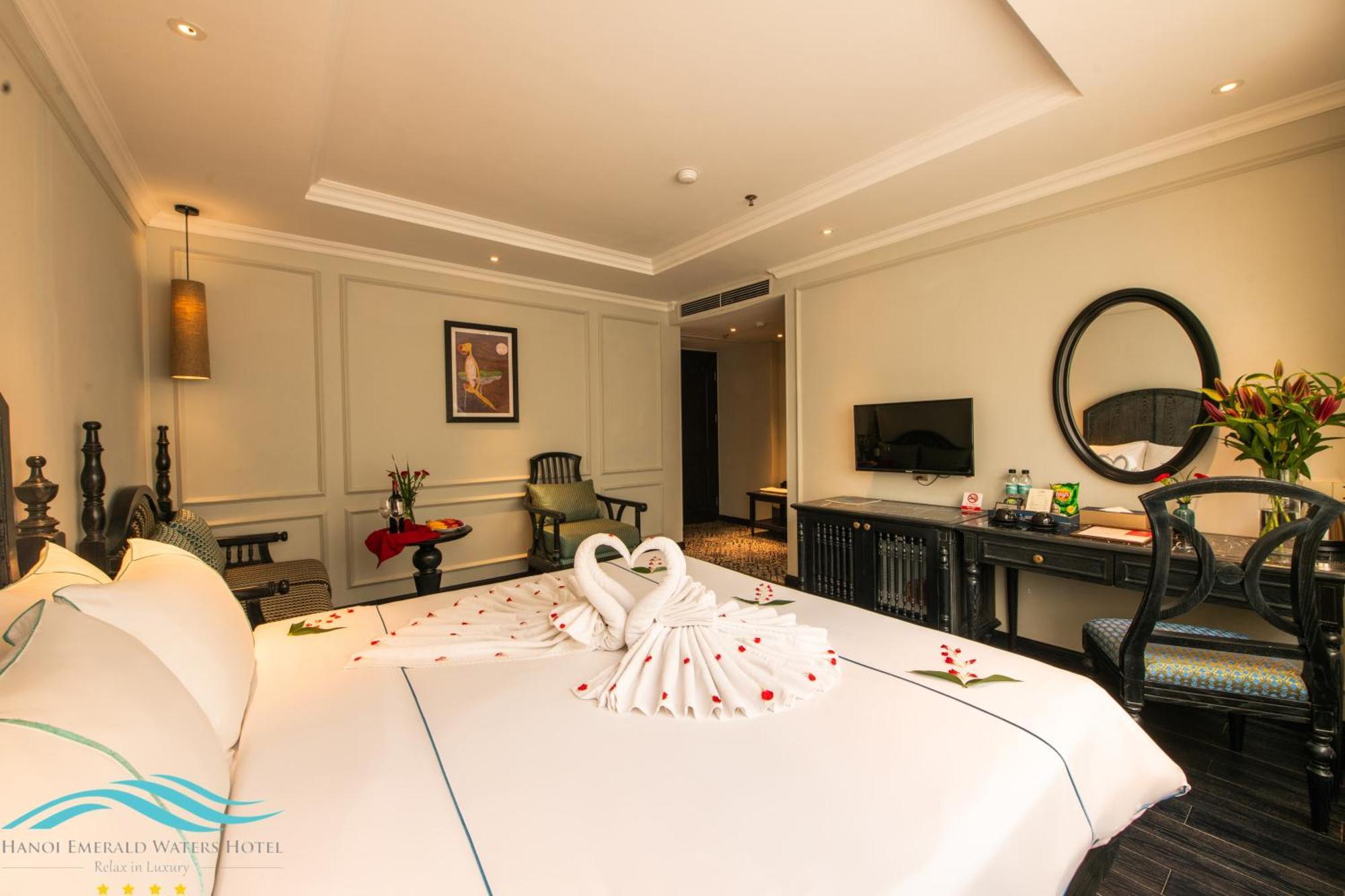 Hanoi Emerald Waters Hotel Valley Bagian luar foto