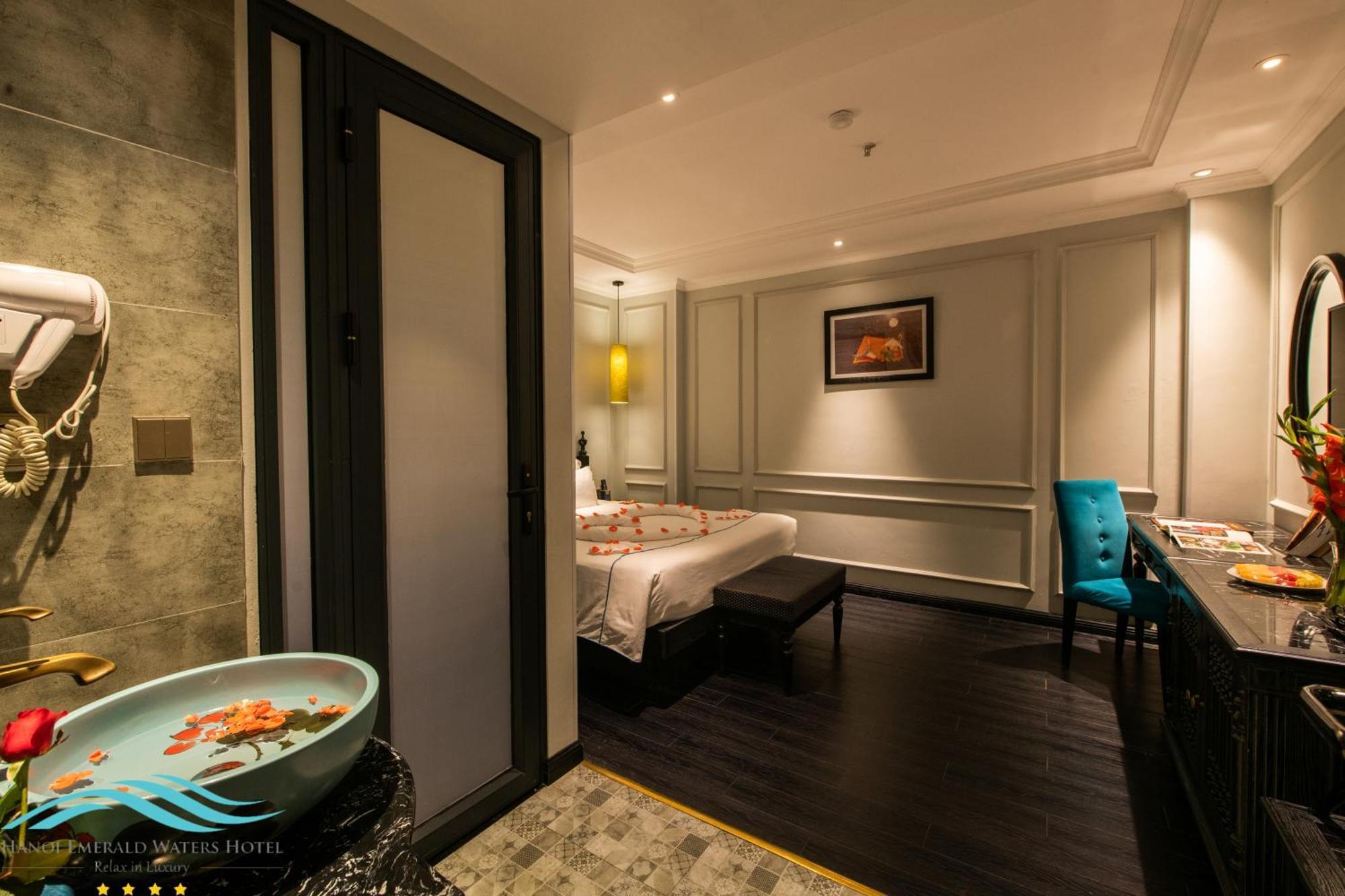 Hanoi Emerald Waters Hotel Valley Bagian luar foto