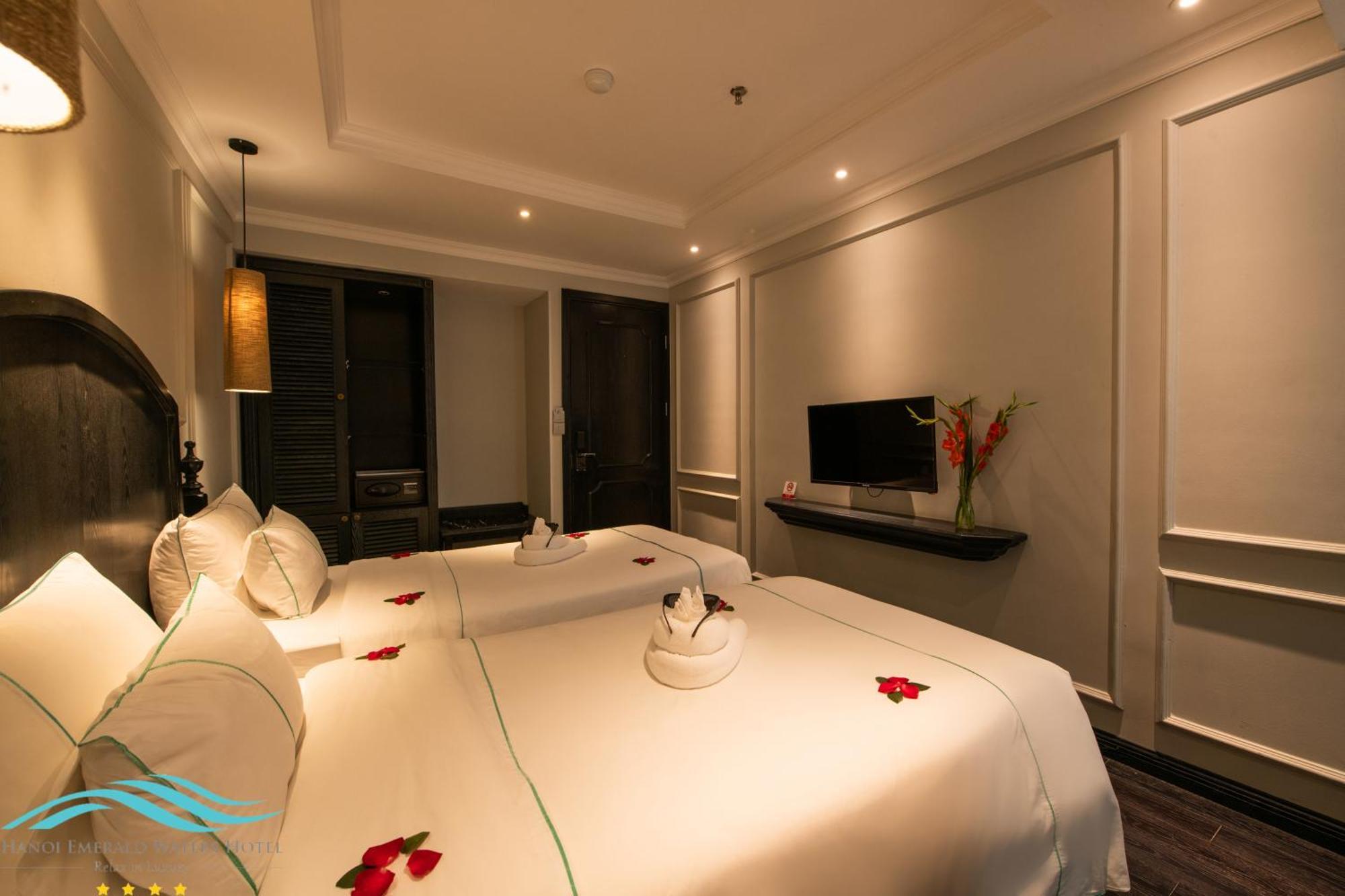 Hanoi Emerald Waters Hotel Valley Bagian luar foto