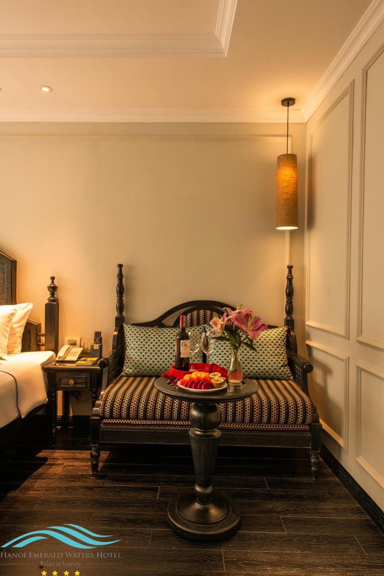 Hanoi Emerald Waters Hotel Valley Bagian luar foto